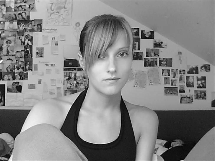 Kvinde B.Angel - Sporty :P Vejstrup UngdomsefterSkole 07/08 <3 billede 7