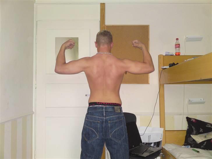 Mand mike billede 10