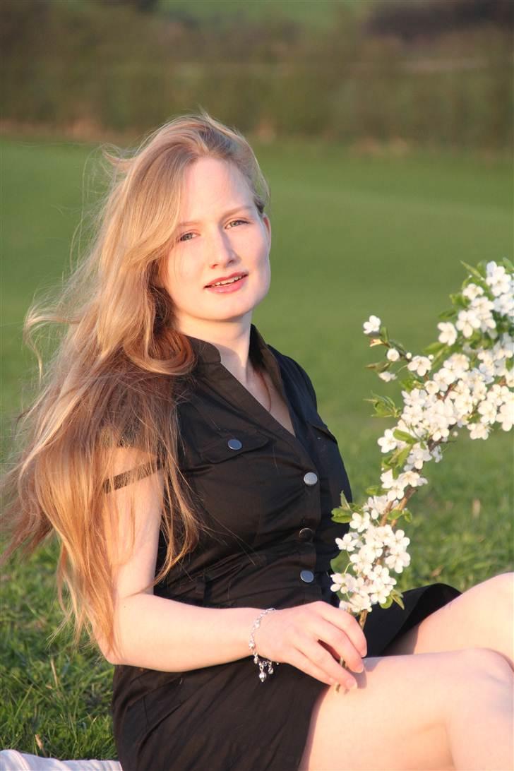 Kvinde Milla - Fotograf Sandra M Madsen billede 11