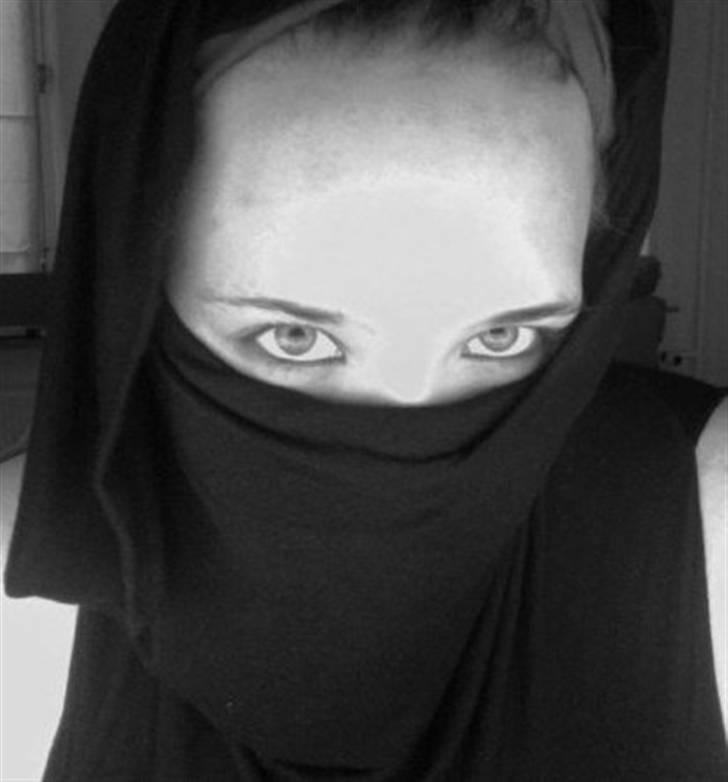 Kvinde Naja billede 1