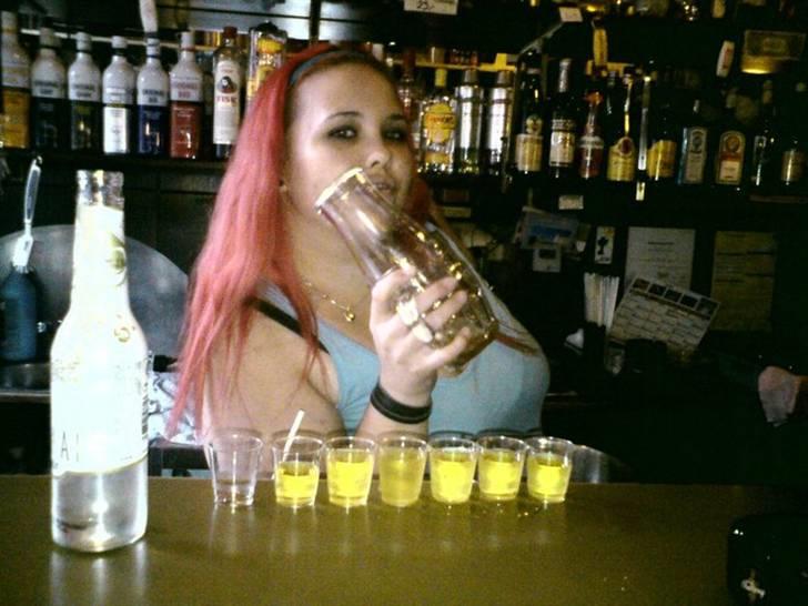 Kvinde Naja billede 4