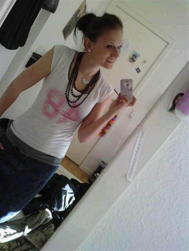 Kvinde lena Høgholm billede 4