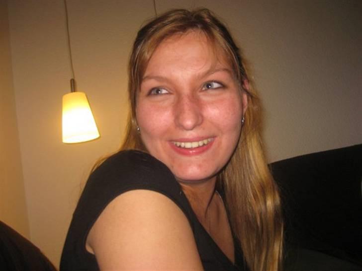 Kvinde Sjenne (skrigeskinken) - jeg har det ihvertfald sjovt  billede 8