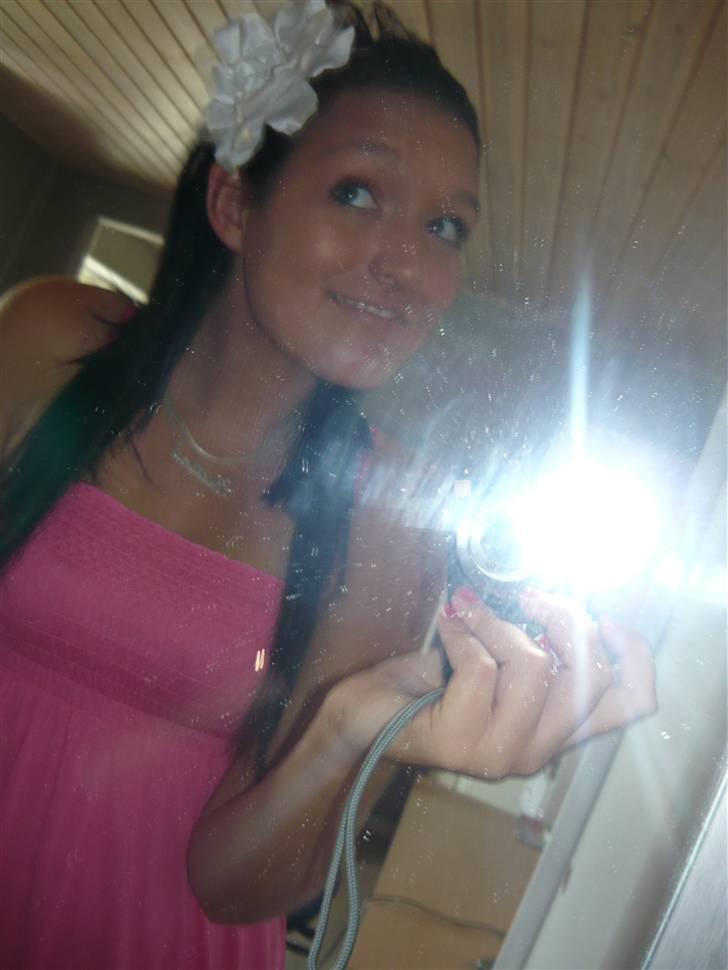 Kvinde bettina maria billede 5