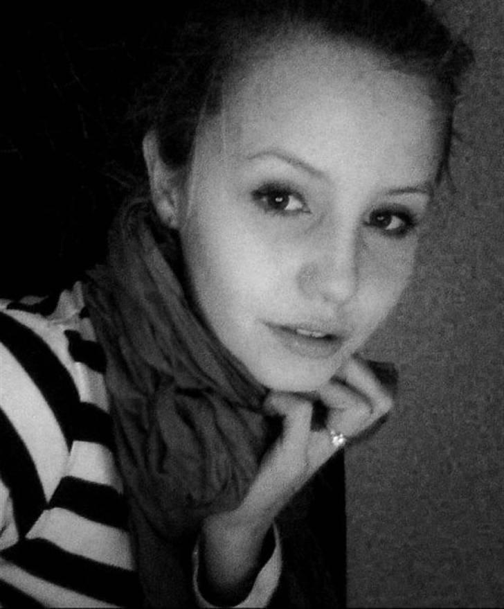 Kvinde Anna Bonde. billede 3