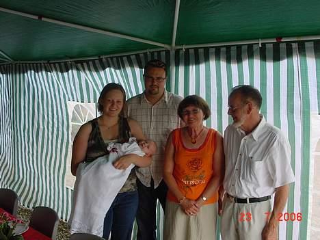 Kvinde maria - til barnedåben  billede 2