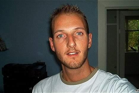 Mand JOJO aka. Joachim - Jep, det er så mig.... Godt solbrændt efter en tur til Santorini - Grækenland :D billede 1