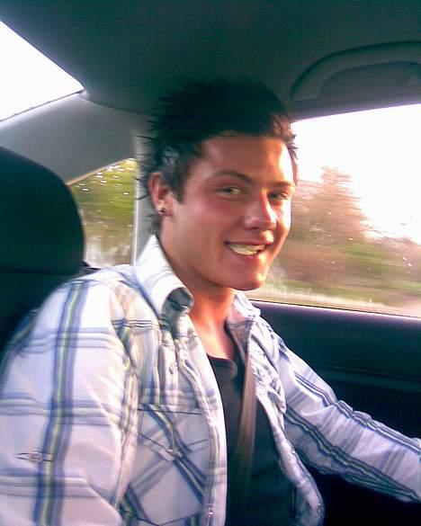 Mand Theis billede 2