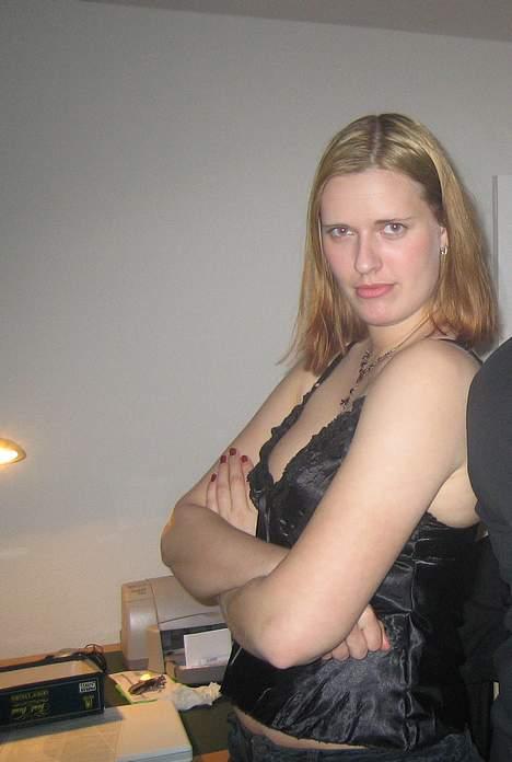 Kvinde Marianne E - Prøver at se sej ud billede 6