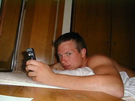 Mand Peter K - Med lidt tømmermænd fra ferien sidste år  :) billede 3