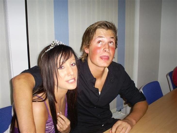 {{currentPhoto.altText}} billede {{currentPhoto.number}}