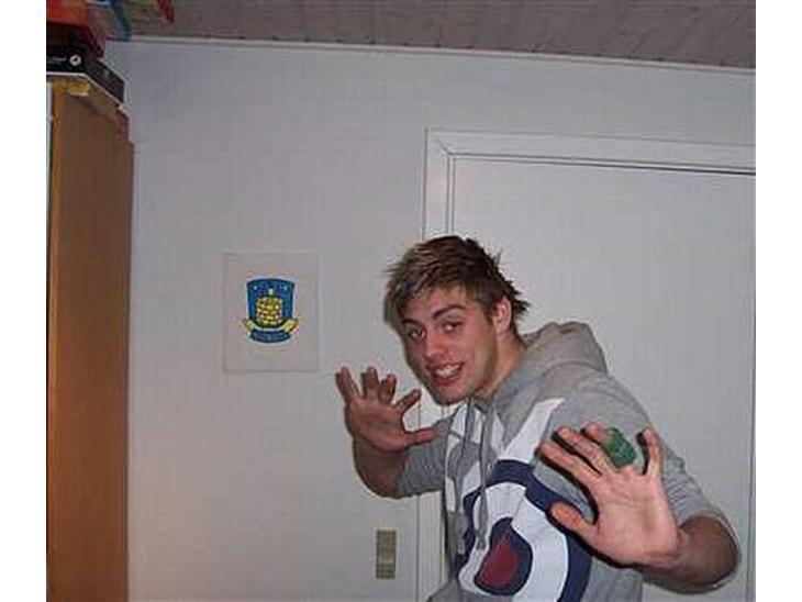 {{currentPhoto.altText}} billede {{currentPhoto.number}}