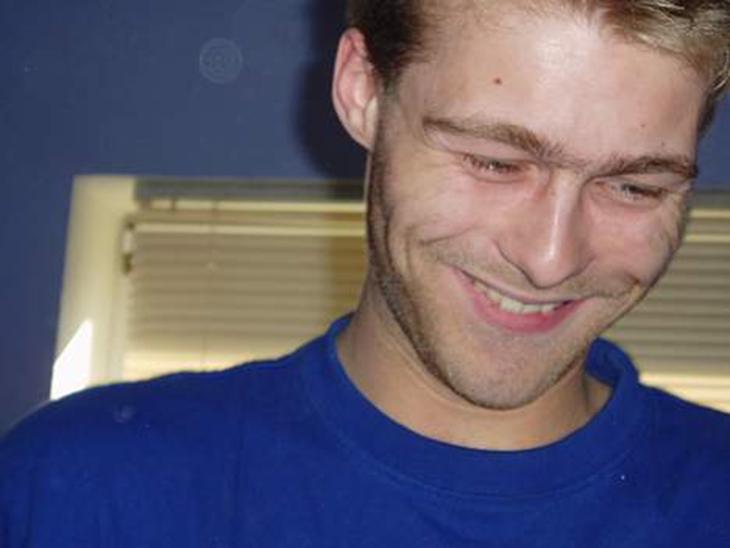 {{currentPhoto.altText}} billede {{currentPhoto.number}}