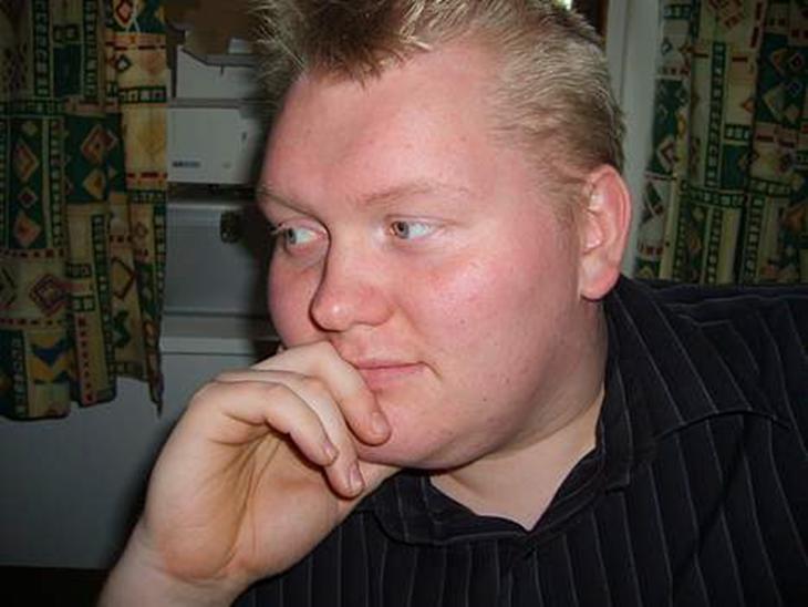 {{currentPhoto.altText}} billede {{currentPhoto.number}}