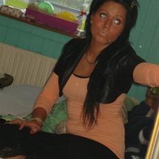 Kvinde Nannygirl