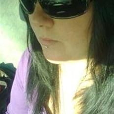 Kvinde June M. S. andersen