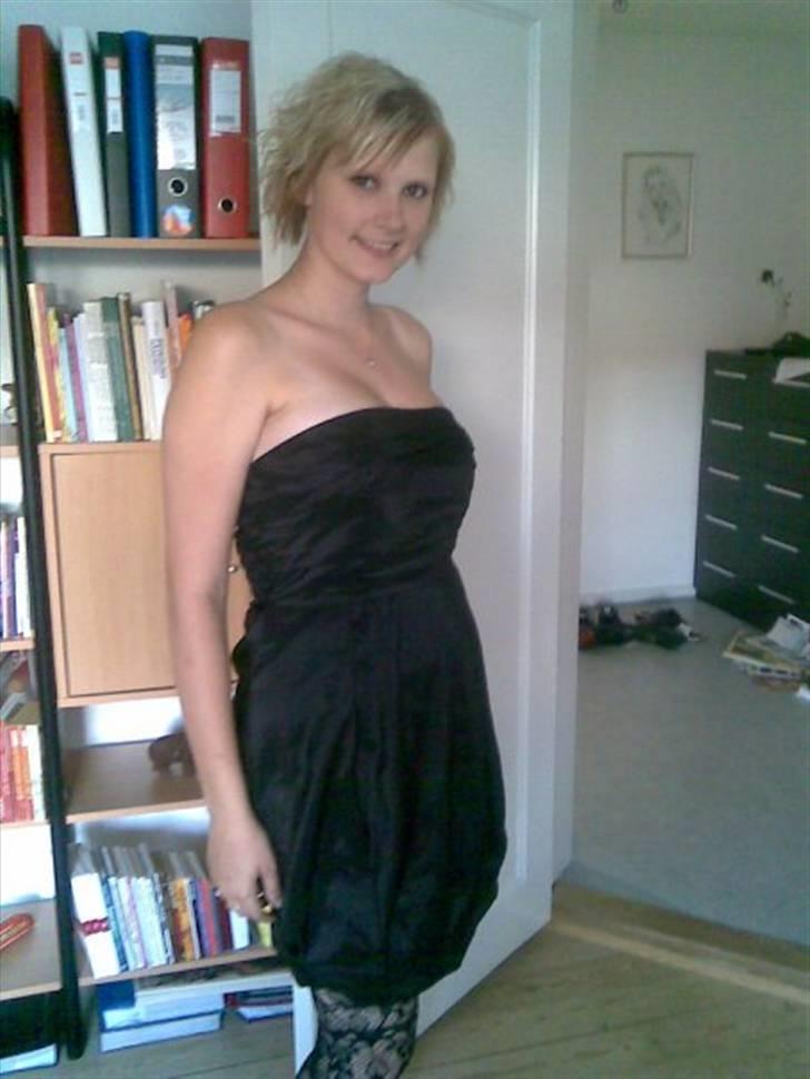 Kvinde Pernille <3 - Kort før min 20 års fødselsdag 09 - ingen anelse om at jeg var gravid billede 2