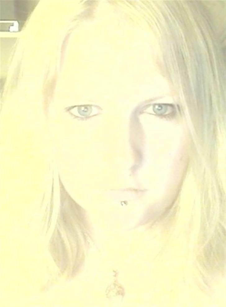 Kvinde Natalie - ældre billed billede 4