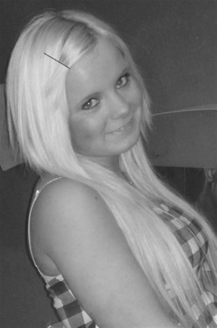 Kvinde June  billede 7