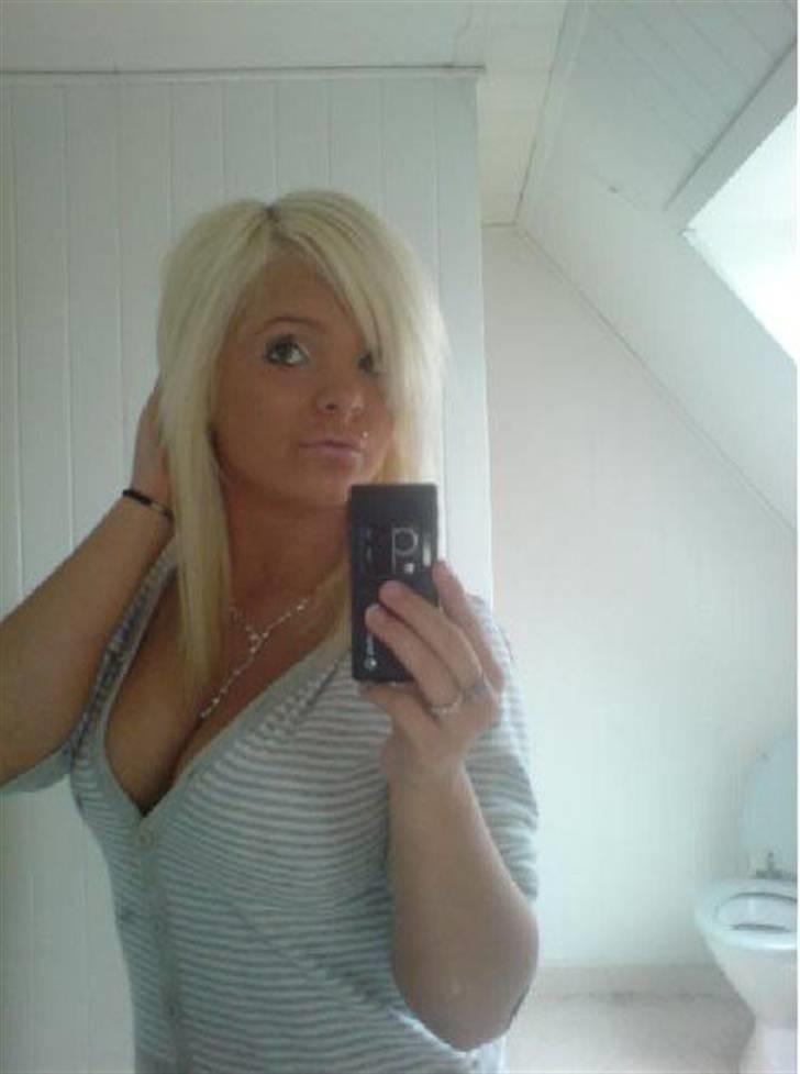 Kvinde June  billede 8