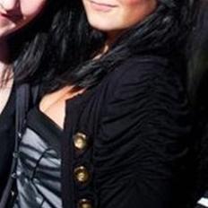 Kvinde Sabrina Benedichte