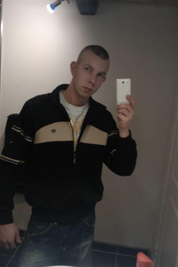 Mand Ronnie billede 4