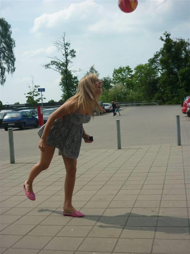 Kvinde emilie billede 10