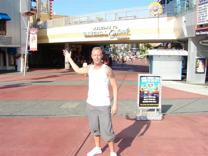 Mand Dennis billede 4