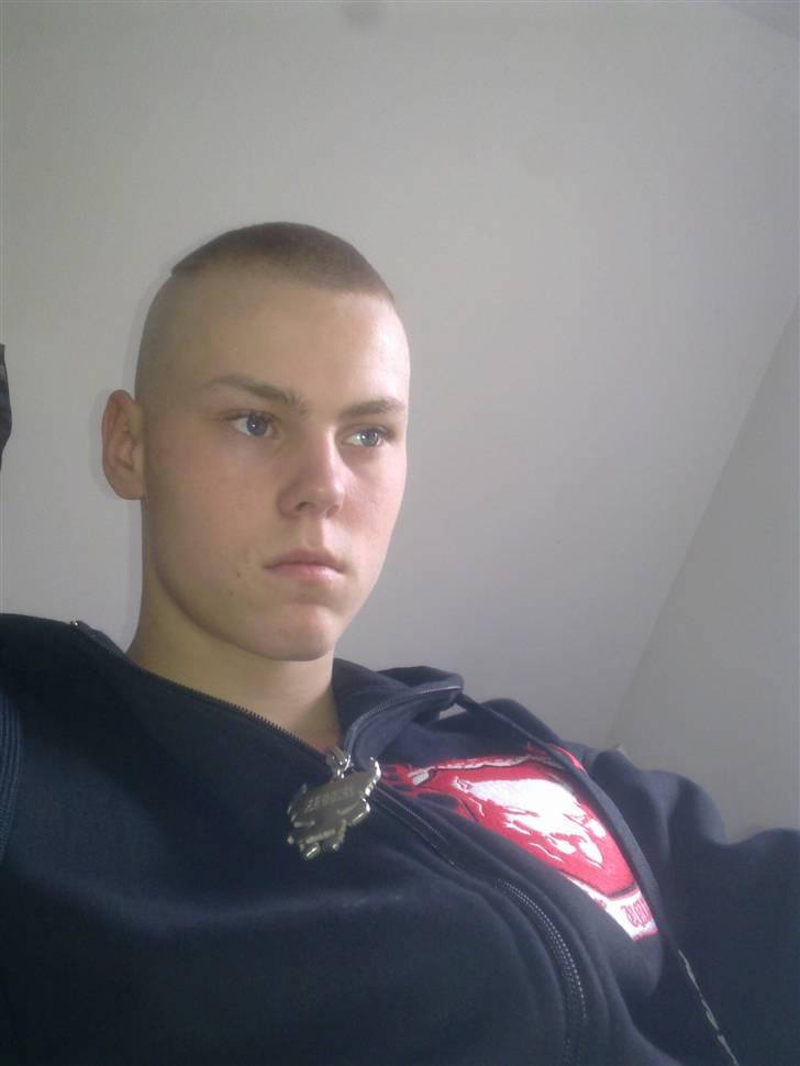 Mand tobias daugaard ;) billede 2