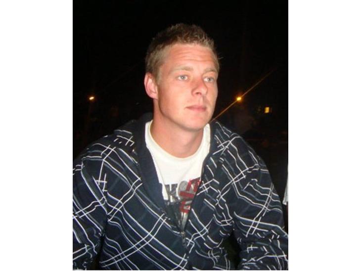 {{currentPhoto.altText}} billede {{currentPhoto.number}}