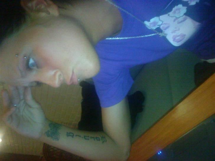 Kvinde Julie billede 3