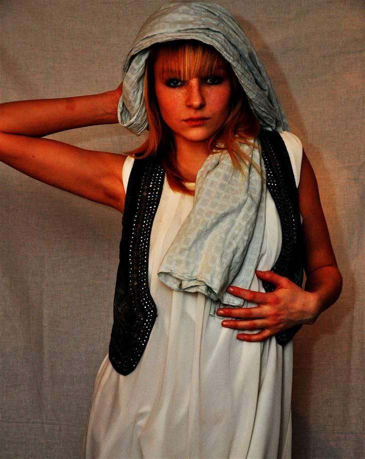 Kvinde Frederikke billede 14