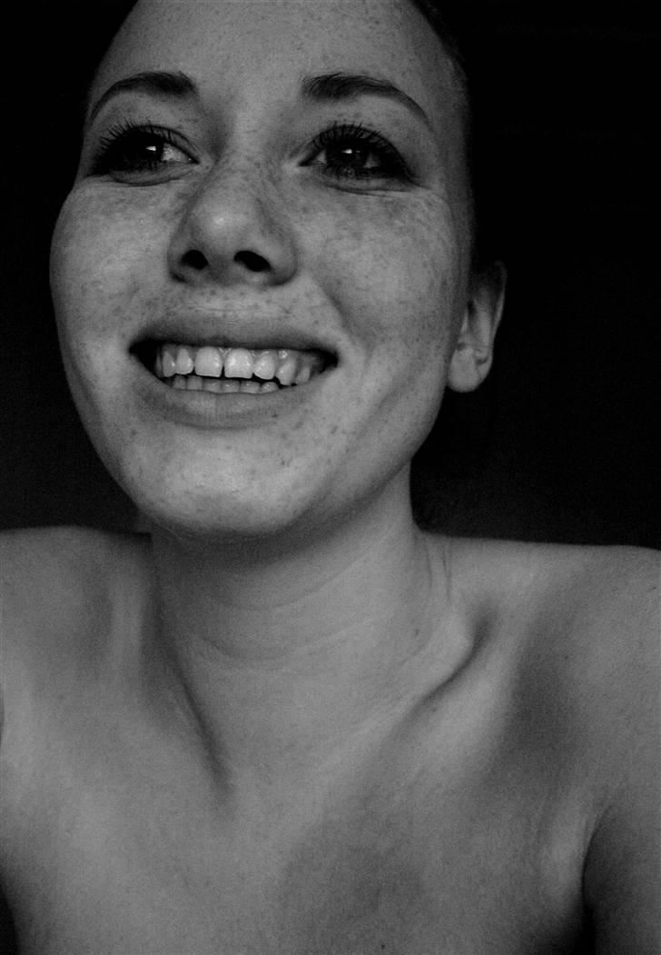 Kvinde Maja - Do more than exist.. billede 19