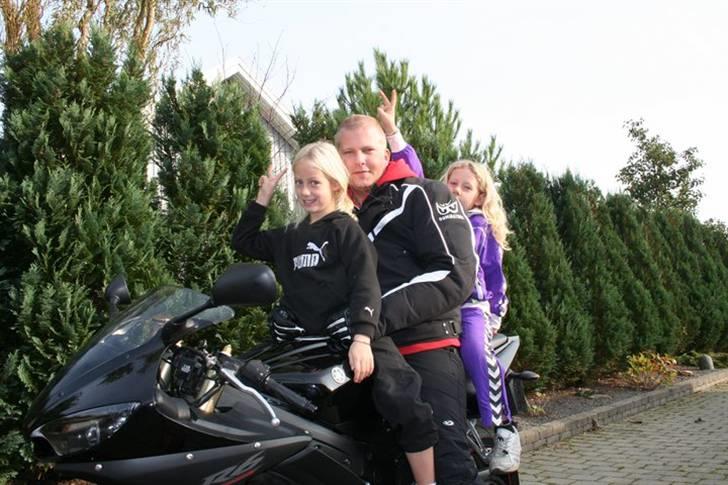 Mand Patrick k - Min første tur hjemme hos mine kusiner billede 5