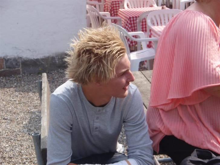 Mand morten larsen billede 8