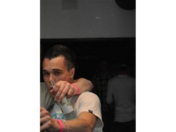 {{currentPhoto.altText}} billede {{currentPhoto.number}}