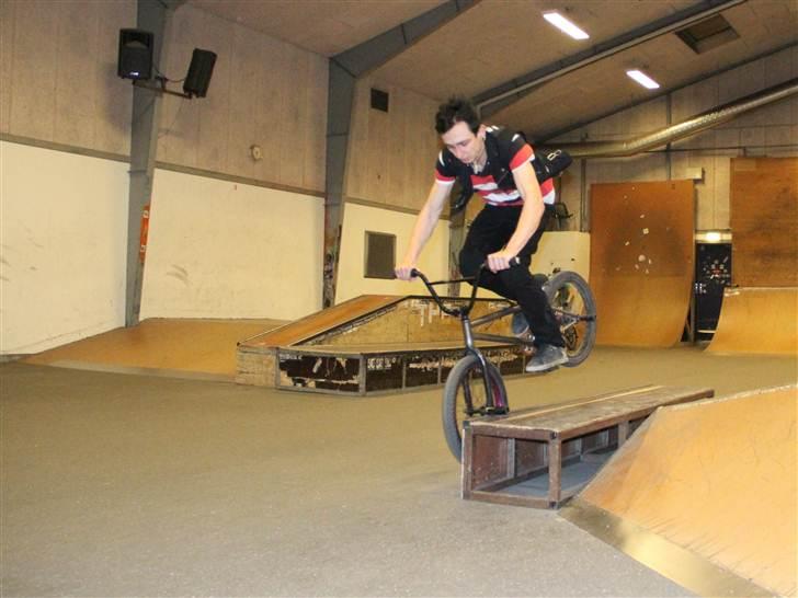 Mand George billede 6