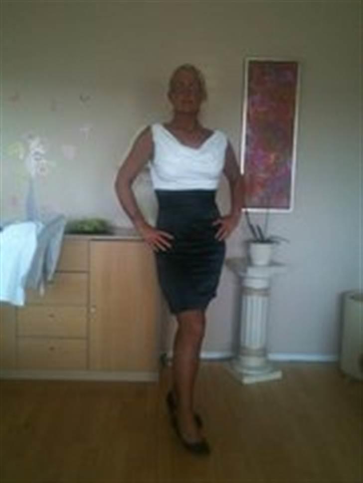 Kvinde Anja  billede 6