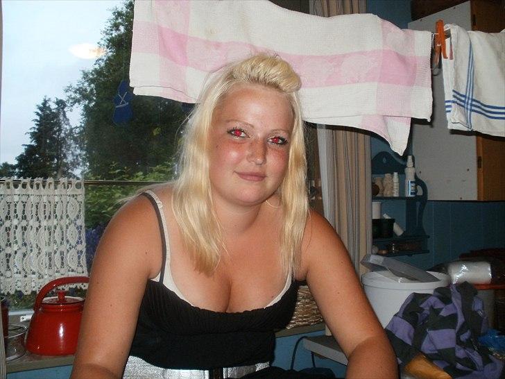 Kvinde Amalie Møller - 2010 billede 1