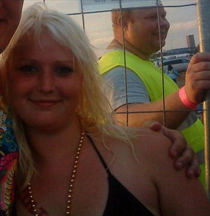 Kvinde Amalie Møller - Radio ABC beach party på Grenaa strand 2010 billede 10