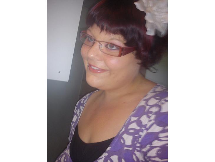 {{currentPhoto.altText}} billede {{currentPhoto.number}}