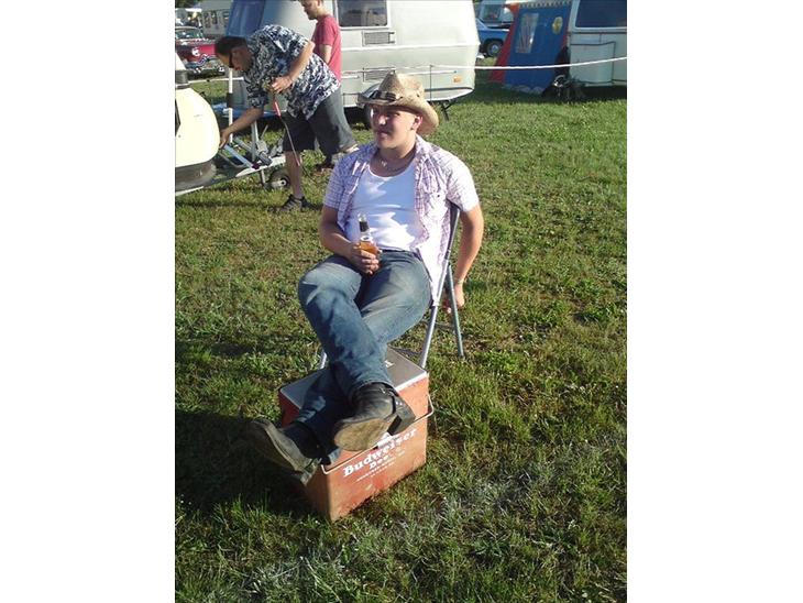 {{currentPhoto.altText}} billede {{currentPhoto.number}}