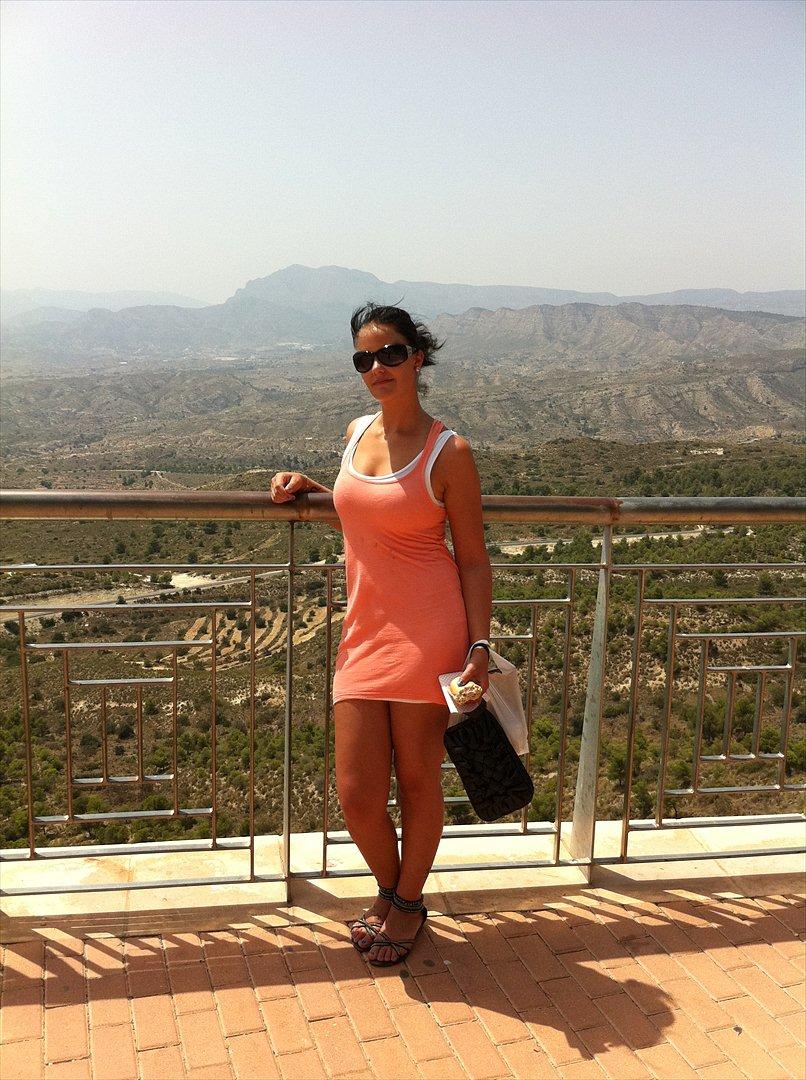 Kvinde Laura - Spanien 2011 billede 2