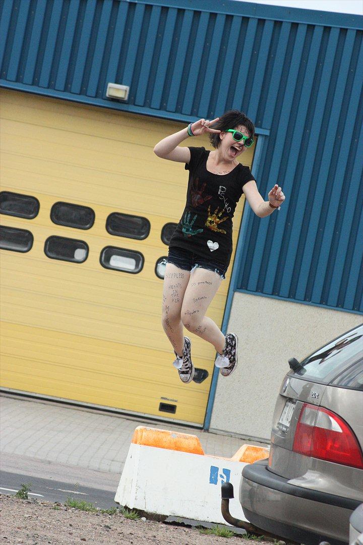 Kvinde Luise <3 - I Believe I Can Fly! :D Juli '11 billede 8