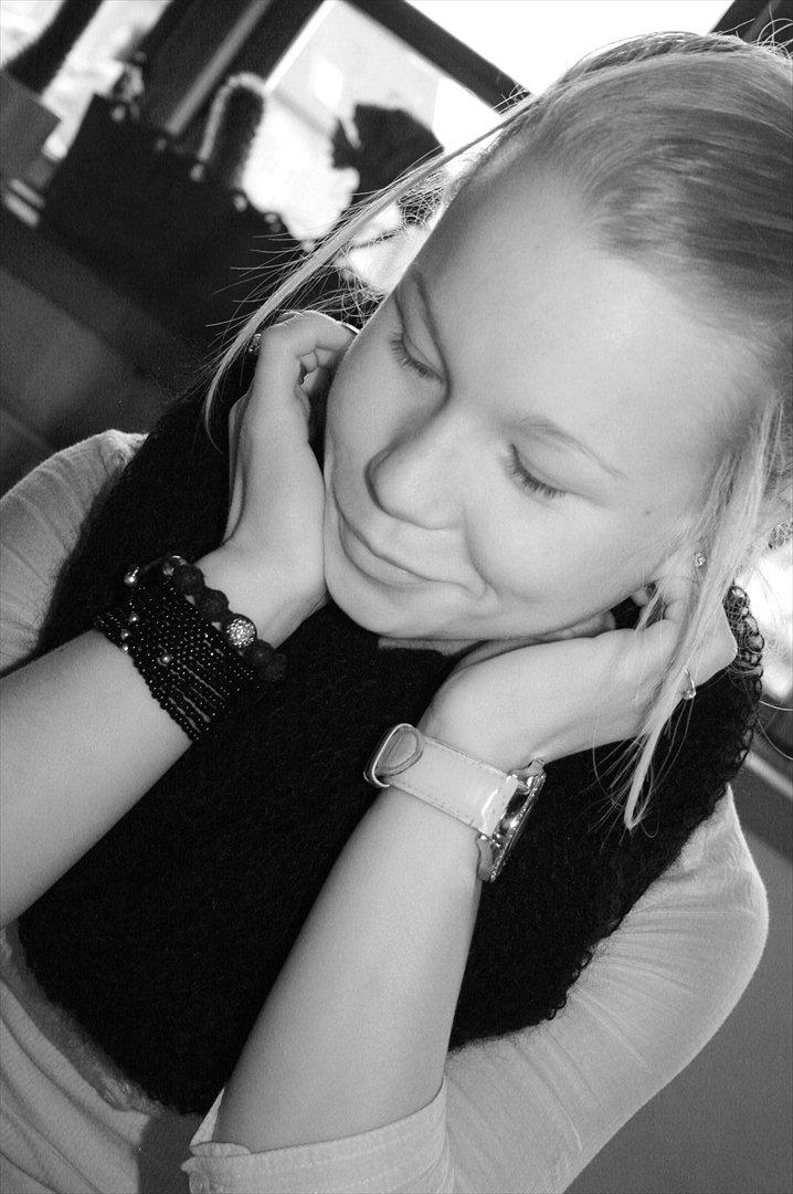 Kvinde Amalie billede 6