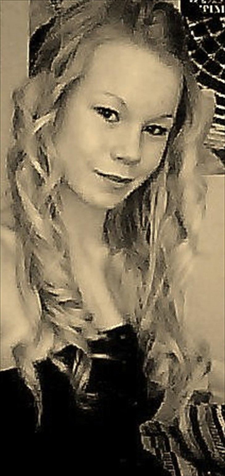 Kvinde Amalie billede 8