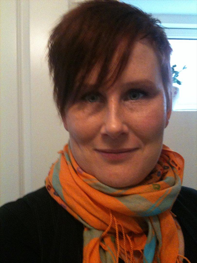 Kvinde Tina. - Mig - 2011. billede 9