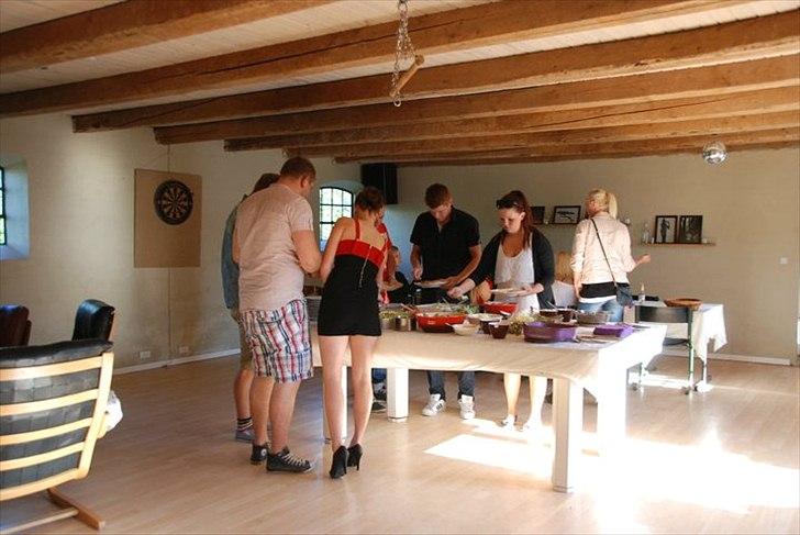 Kvinde _ anika (; billede 19