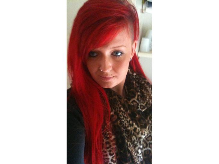 {{currentPhoto.altText}} billede {{currentPhoto.number}}