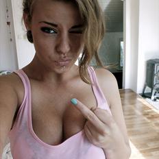 Kvinde Louise